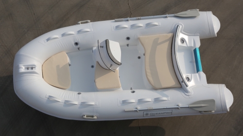 images/productimages/small/oceanpro-rib-c330-bateau-semi-rigide-w.jpg